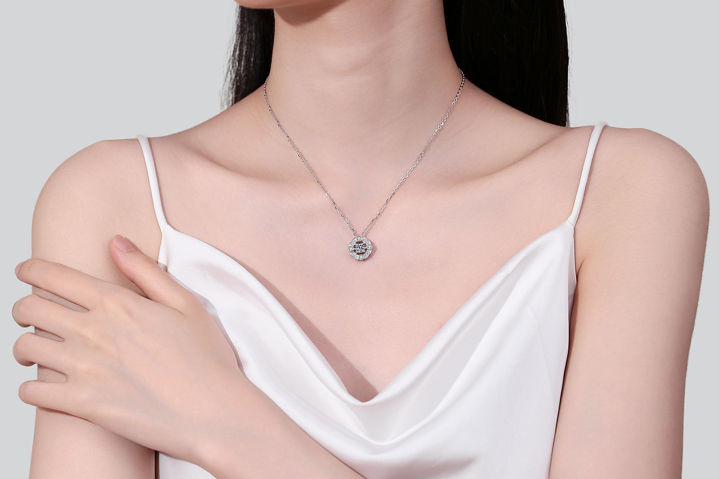 925 Sterling Silver Moissanite Simply Necklace