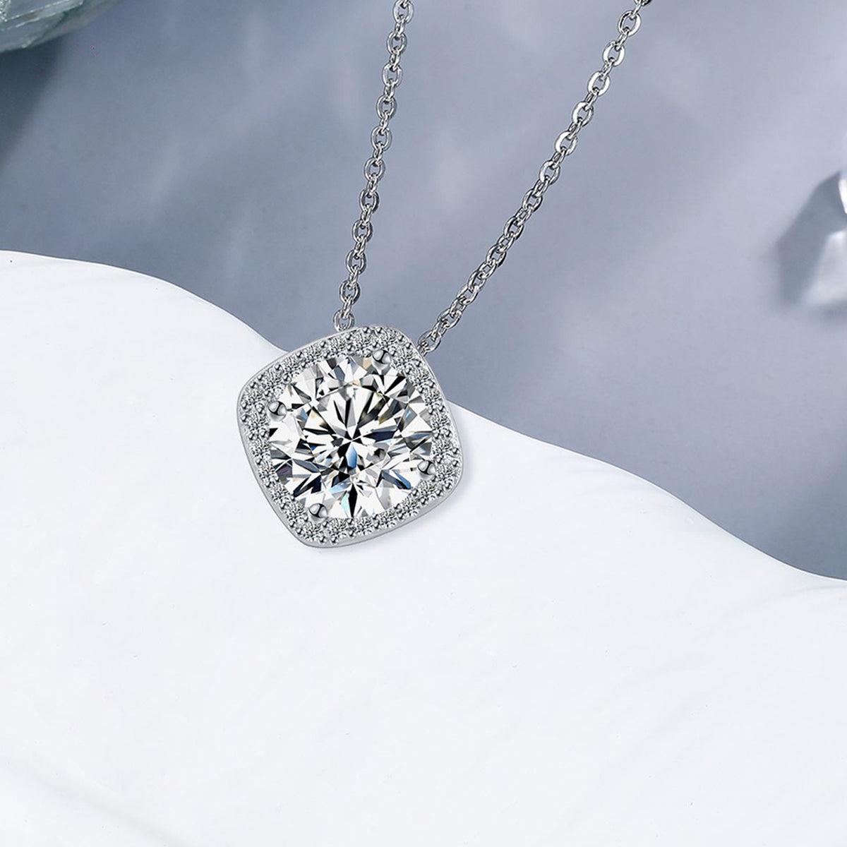 Copper With Silver Plated Classical Pendant Necklace