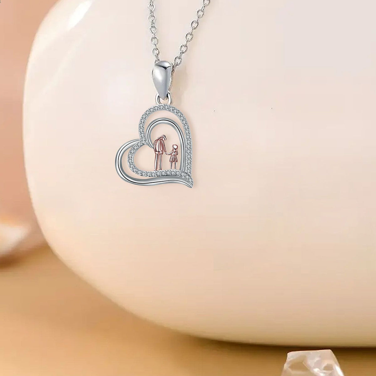 Collar con colgante de corazón de cobre bañado en plata y oro rosa