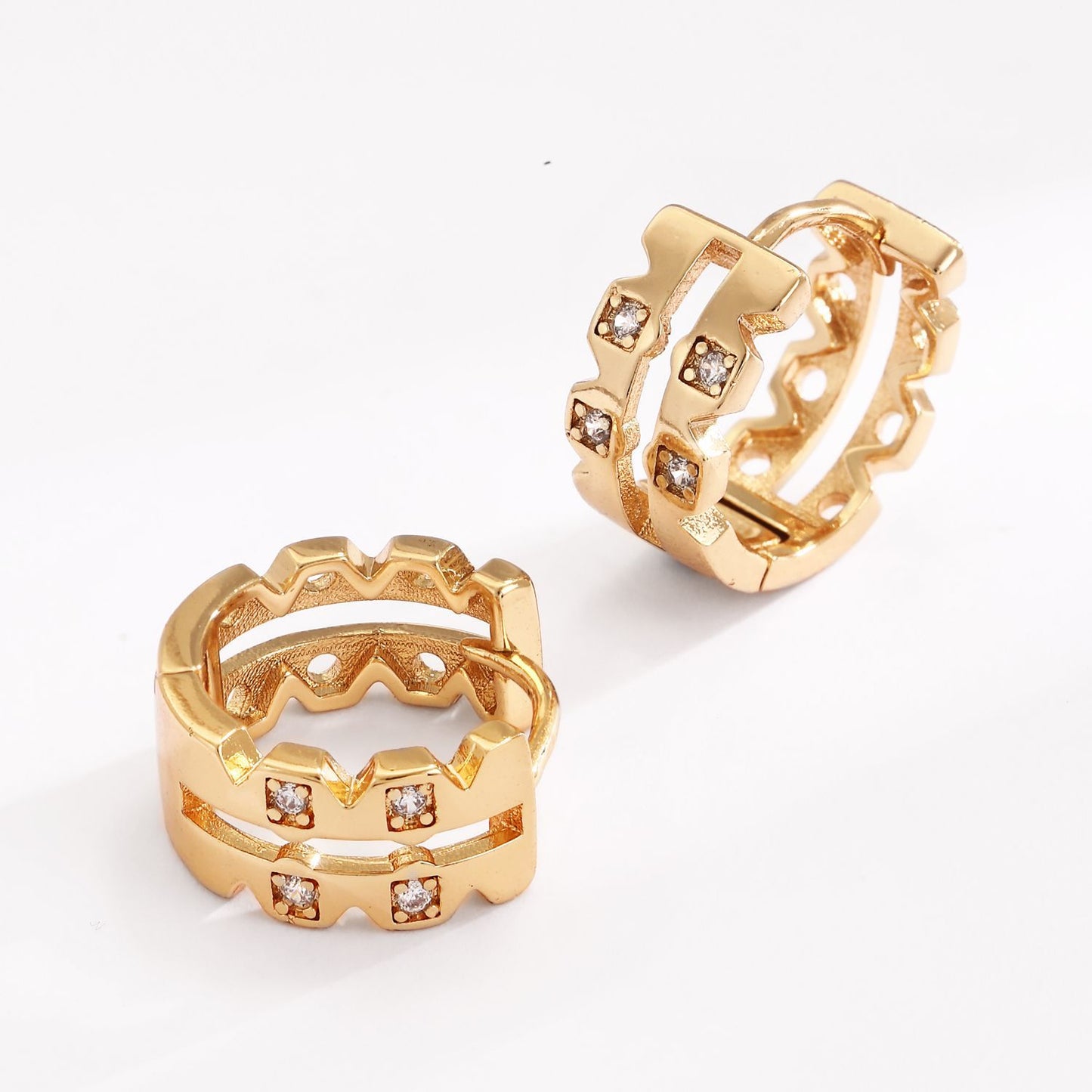 Brass With Plated Fashion Jewelry Earrings