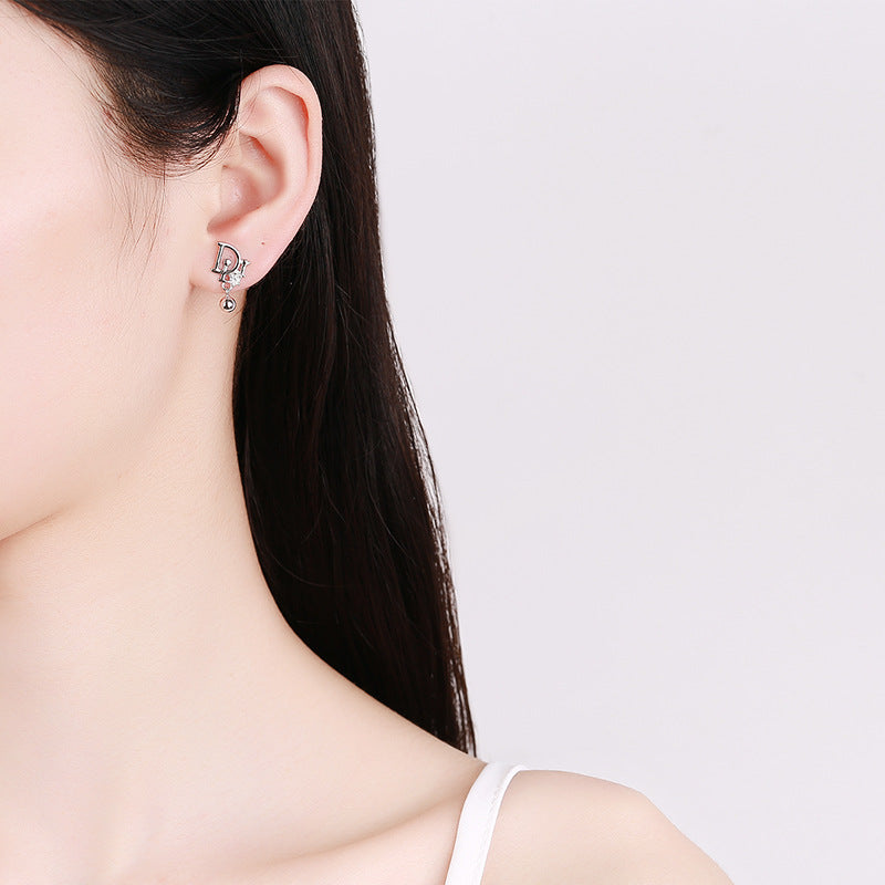 925 Sterling Silver D Screwed Earrings