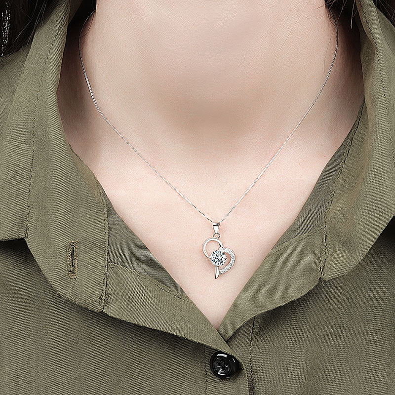 925 Sterling Silver Fashion Zircon Heart Necklace