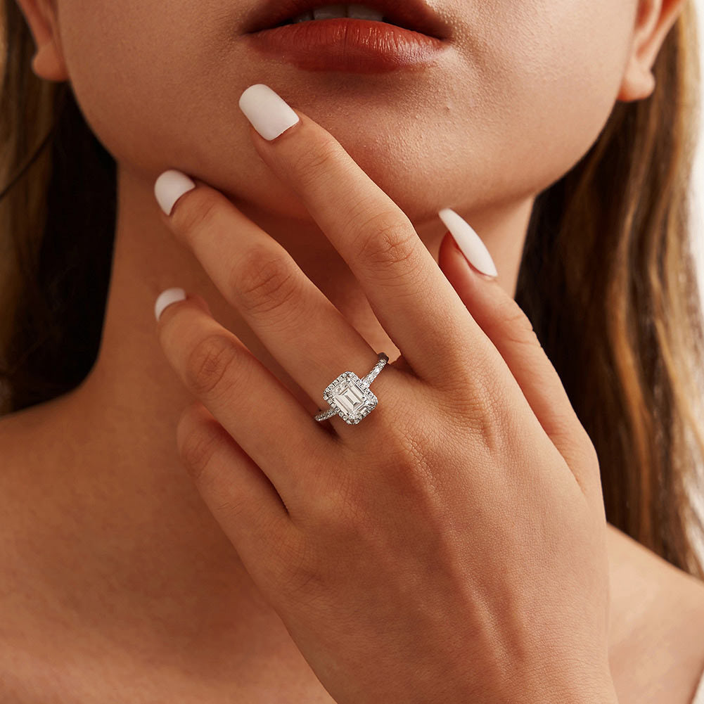 925 Sterling Silver Zircon Ring
