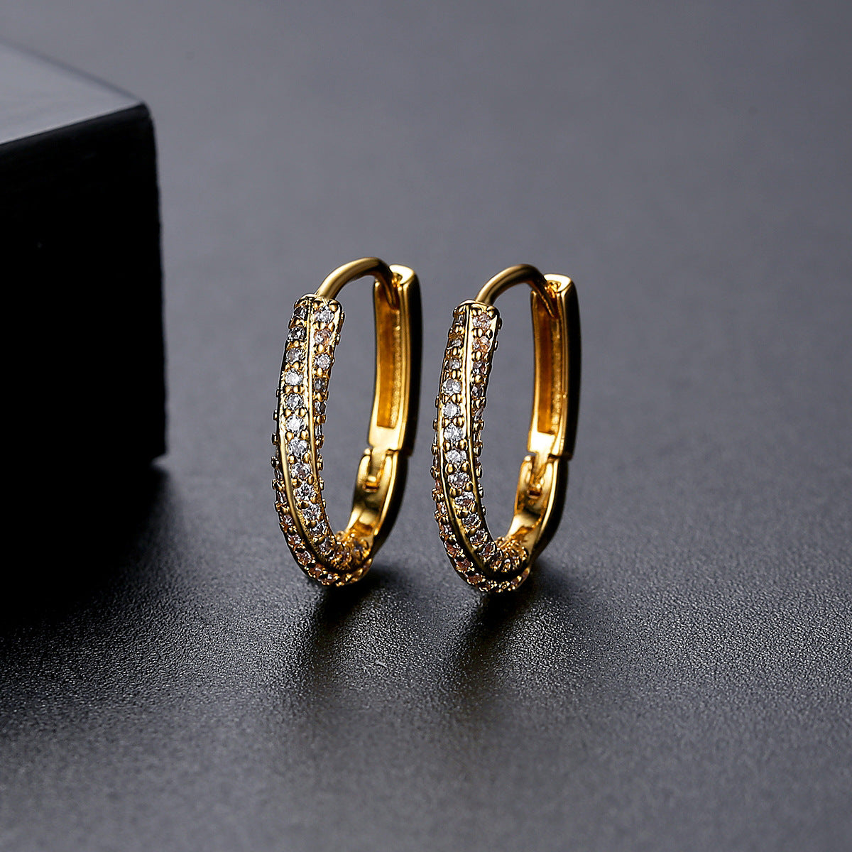 Copper With Gold Plated Fashion Jewelry Earrings