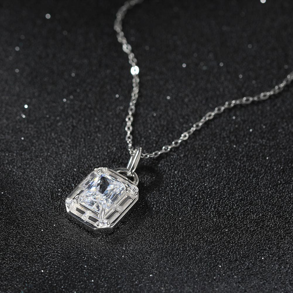 925 Sterling Silver Zircon Pendant Necklace