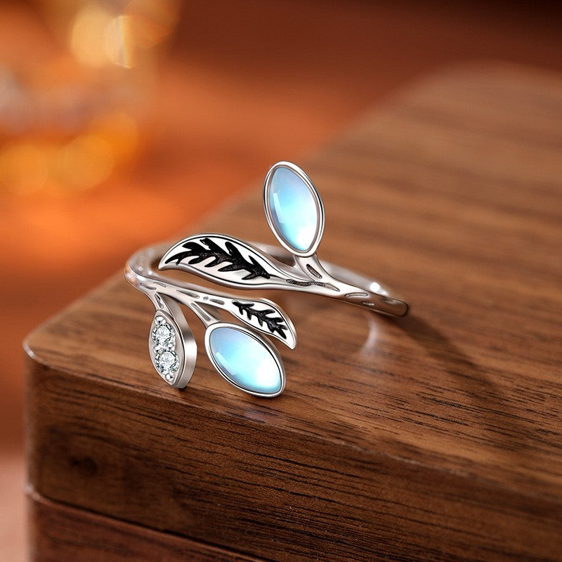 925 Sterling Silver Moonstone Leaf Open Fashion Ring