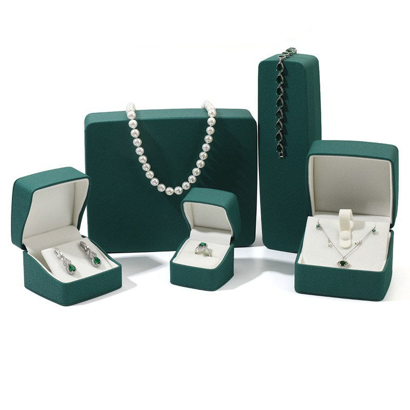 Customized PU Leather Luxury Jewelry Box