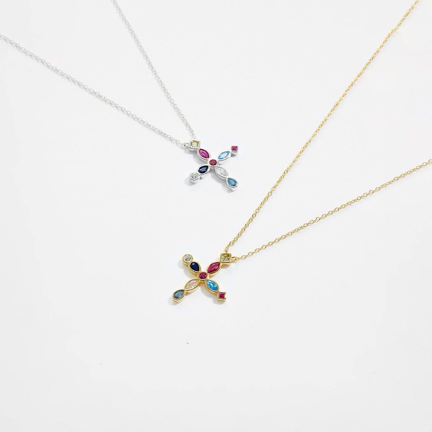 925 Sterling Silver Zircon Cross Pendant Necklace