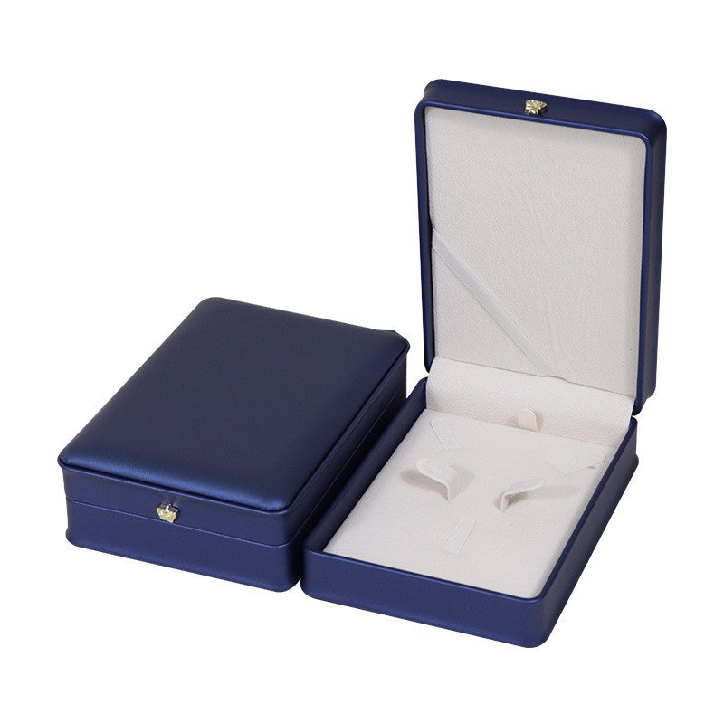 Elegant PU Crown Small Jewelry Set Box: Ring, Necklace & Earring Trio