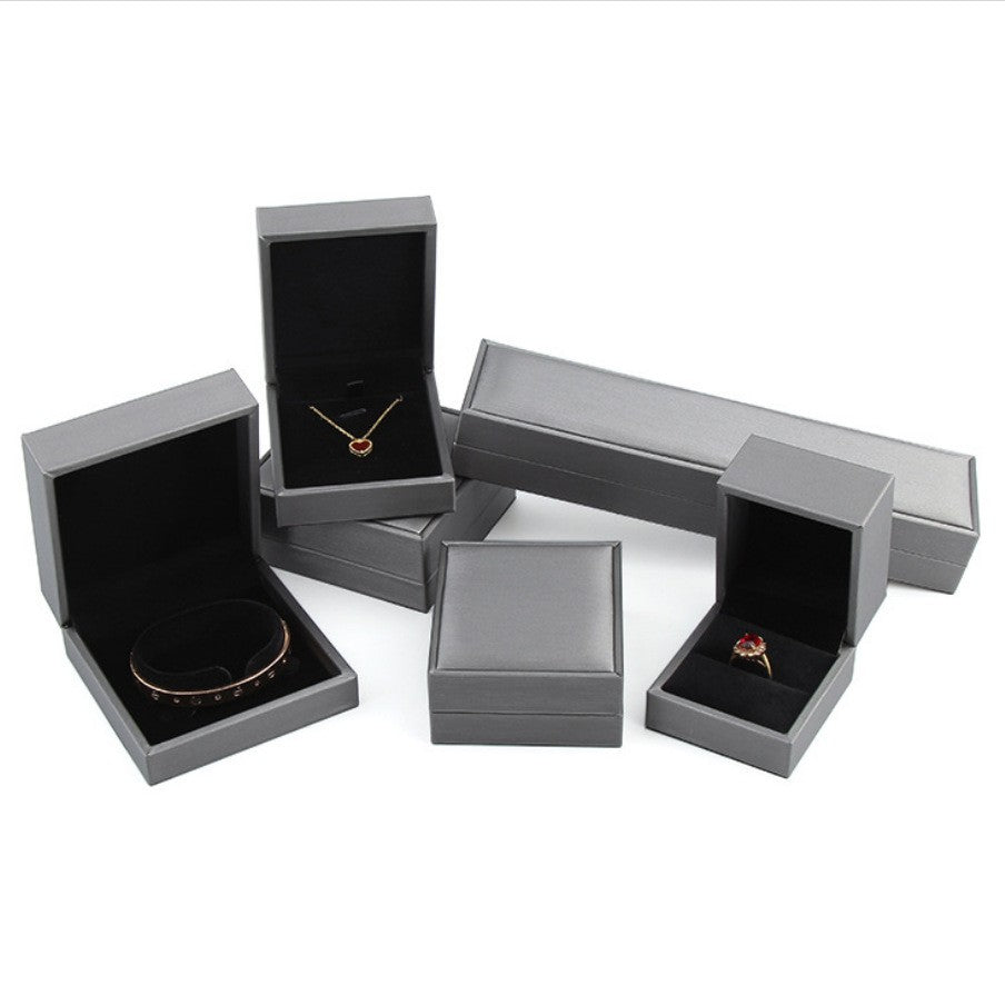 Customized PU Leather Luxury Jewelry Box