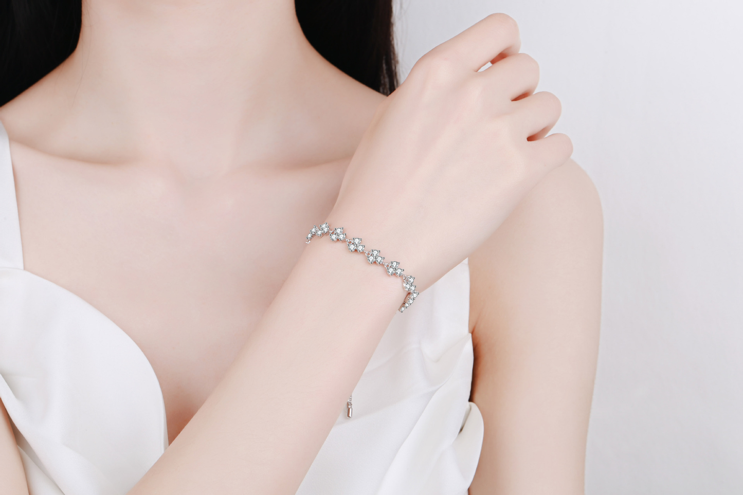 925 Sterling Silver Moissanite Adjustable Clover Bracelet for Women Girls
