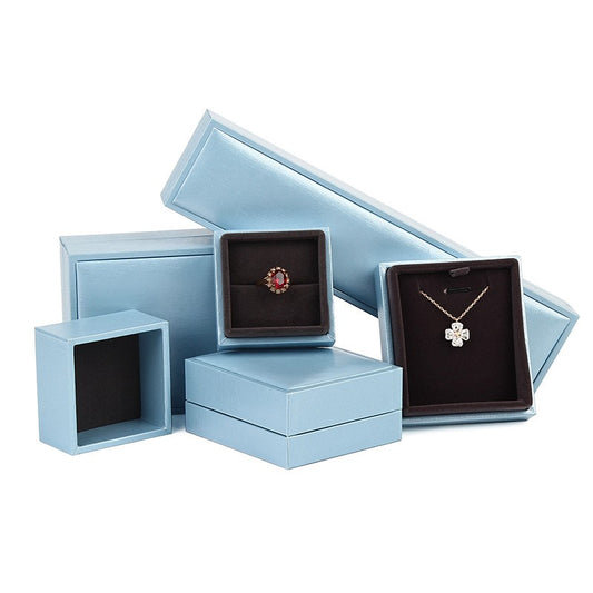 Elegant Jewelry Box For Gift Packaging Customized with Engraved Name or Logo