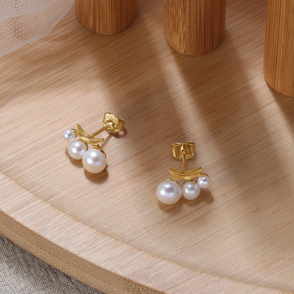 S925 Gold Plated Crescent Triple Pearl Stud Earrings, Graduated 3pcs Bright Luster Freshwater Pearls Arranged on Polished Curved Moon Shape Base