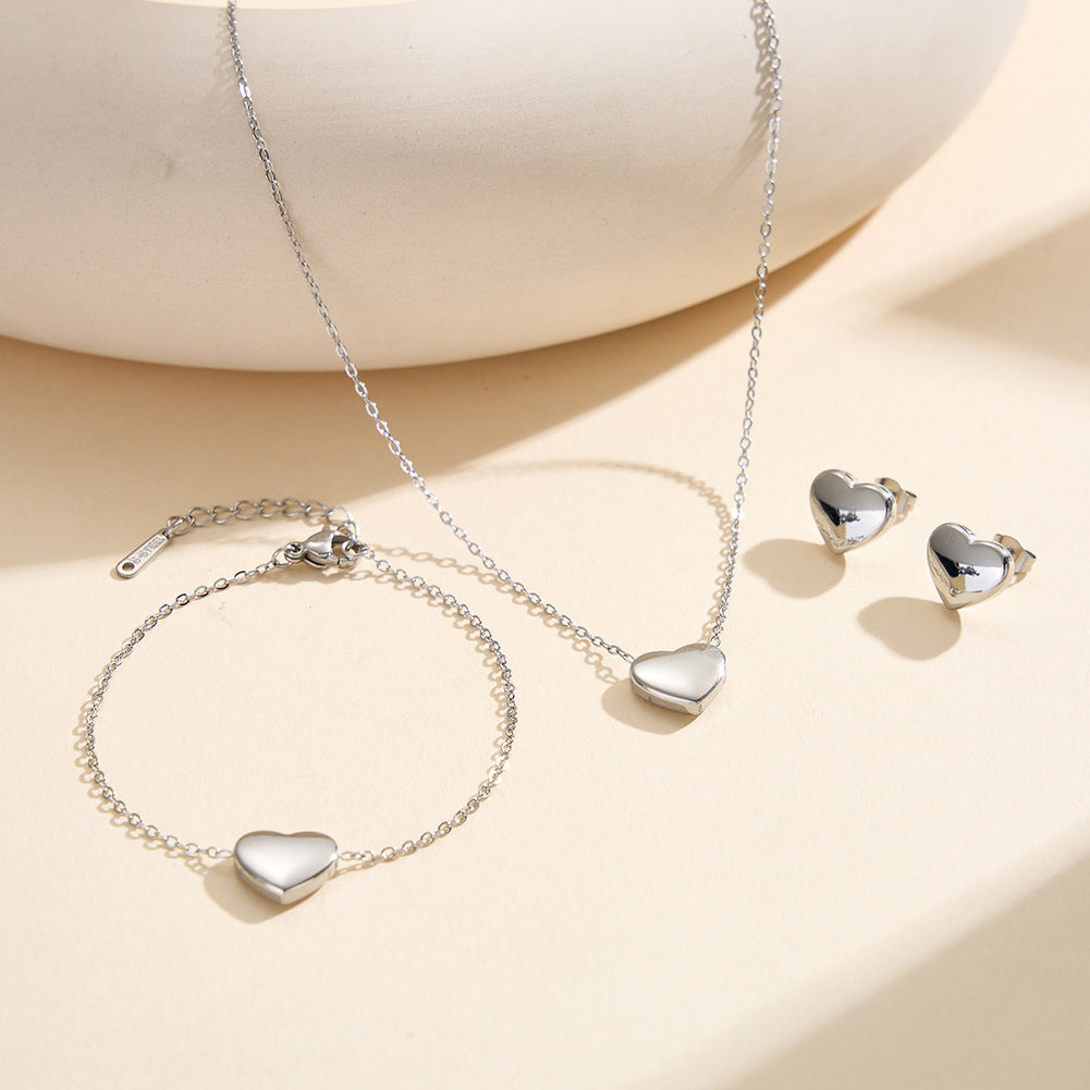 Gold Stainless Steel Solid Polished Heart Choker Necklace, Smooth Glossy Small Heart Pendant Dainty Rolo Chain