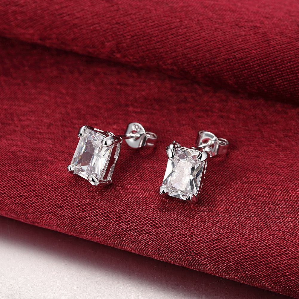 Brass With Plated Fashion Jewelry Earrings
