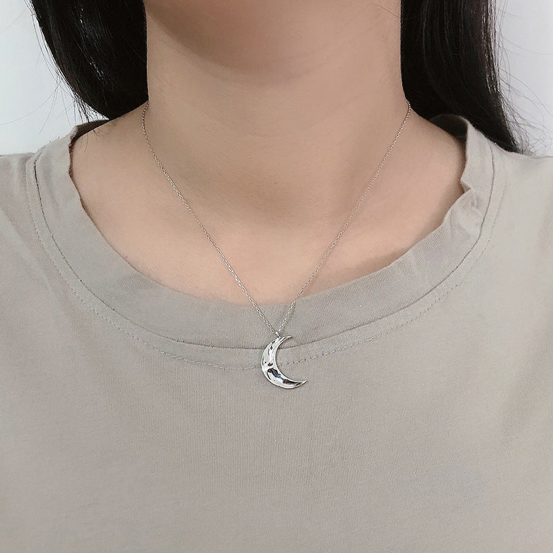 925 Sterling Silver Fashion Moon Pendant Necklace