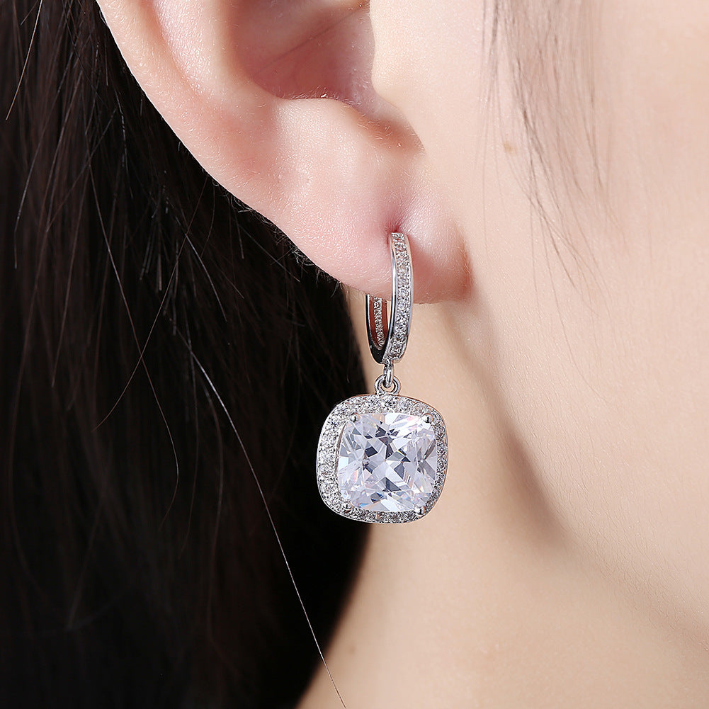 Brass With Plated Fashion Jewelry Earrings