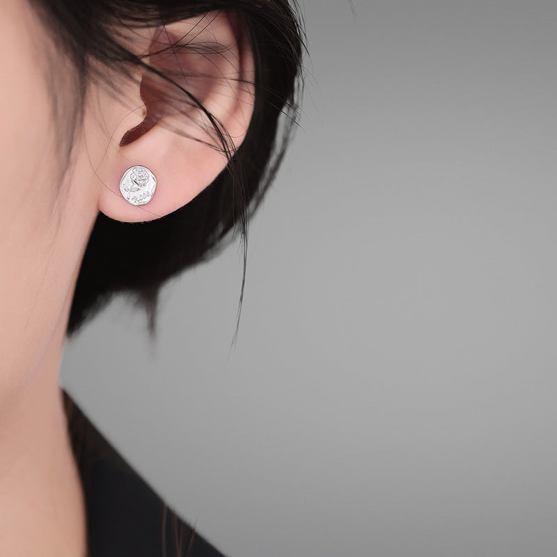 925 Sterling Silver Flower Screwed Earrings