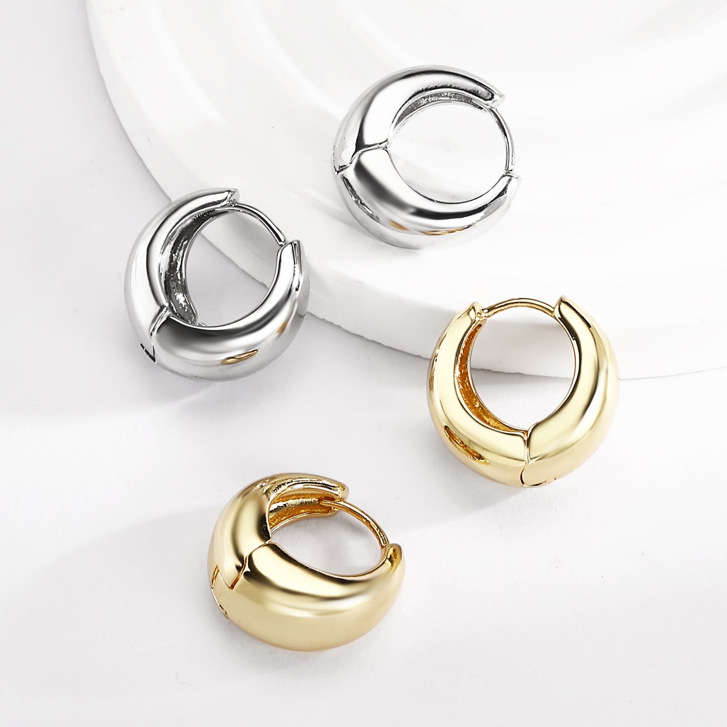 Brass With Plated Fashion Jewelry Earrings