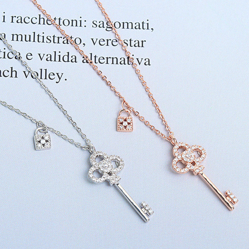 925 Sterling Silver Fashion Key Pendant Necklace