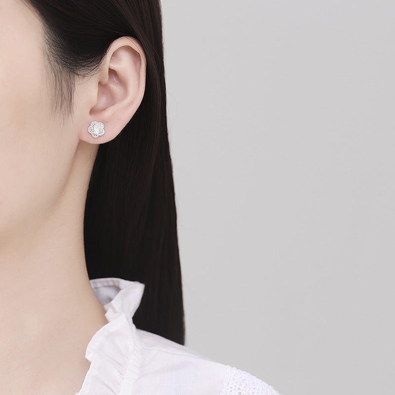 925 Sterling Silver Flower Screwed Earrings