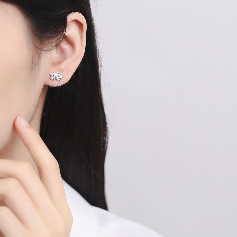 925 Sterling Silver Flower Screwed Earrings