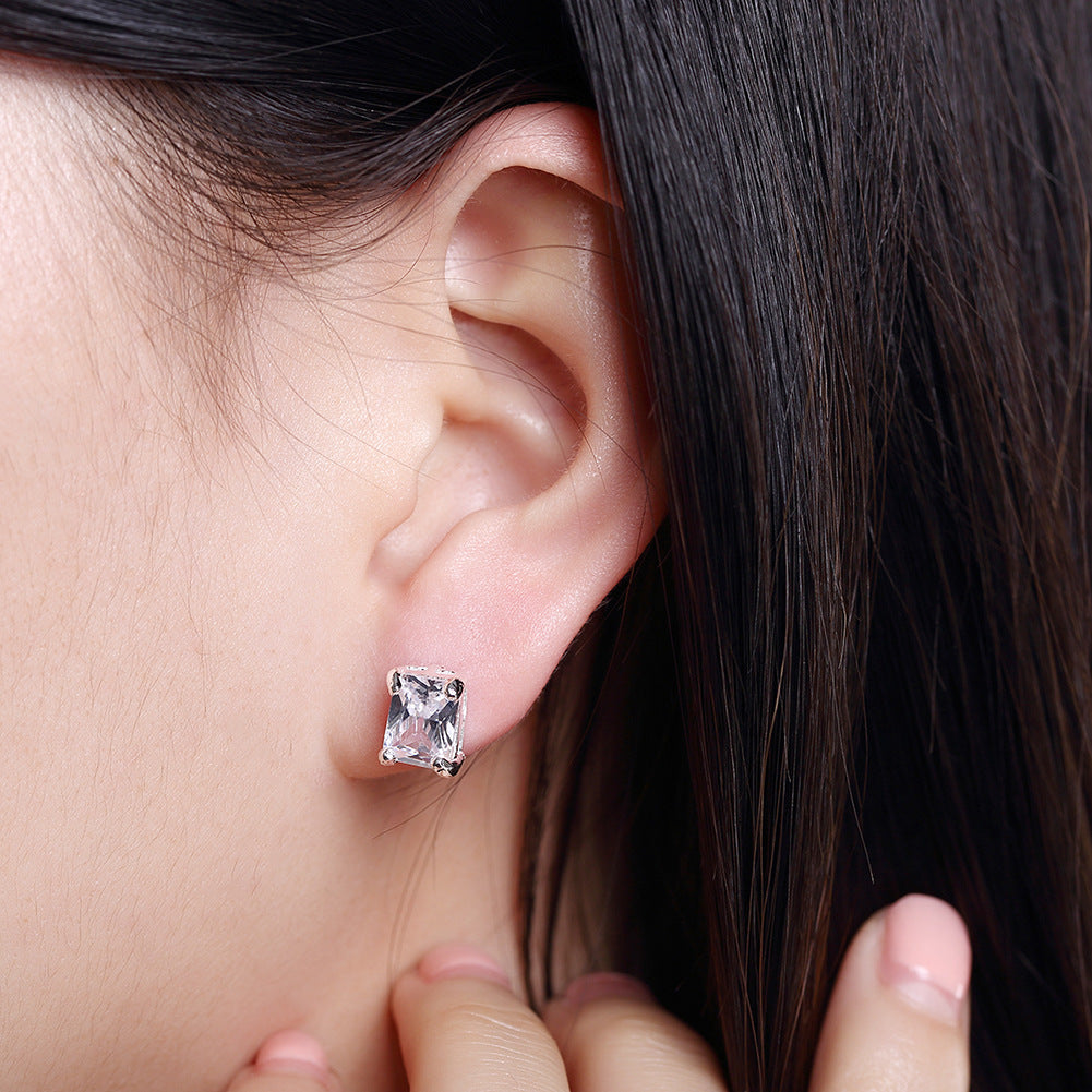 Brass With Plated Fashion Jewelry Earrings