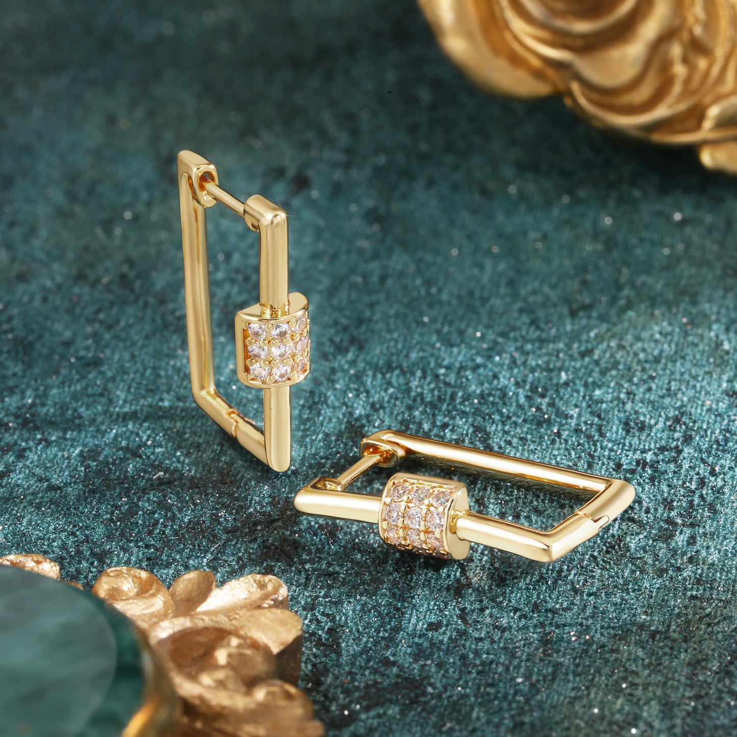 Brass With Plated Fashion Jewelry Earrings
