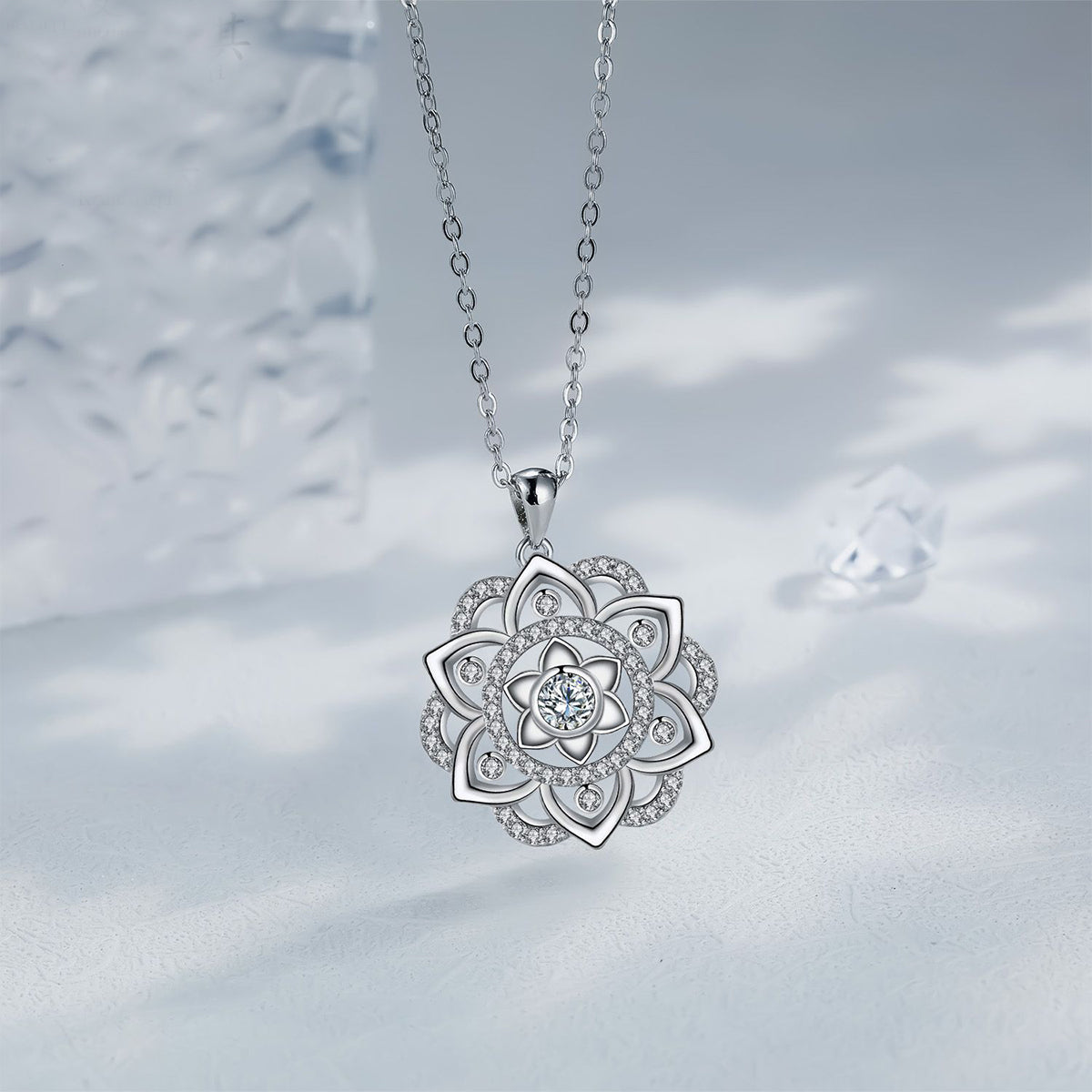 Copper With Silver Plated Knot Pendant Necklace