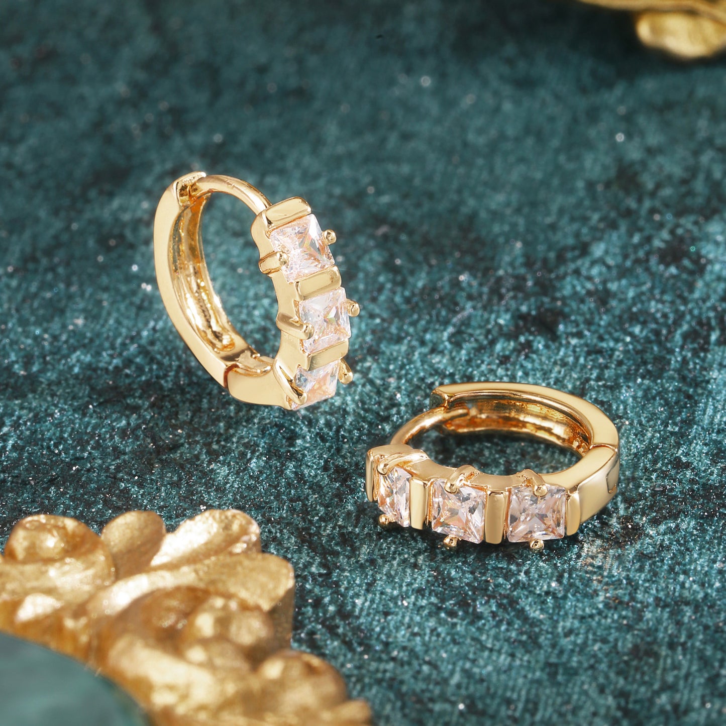 Brass With Plated Fashion Jewelry Earrings