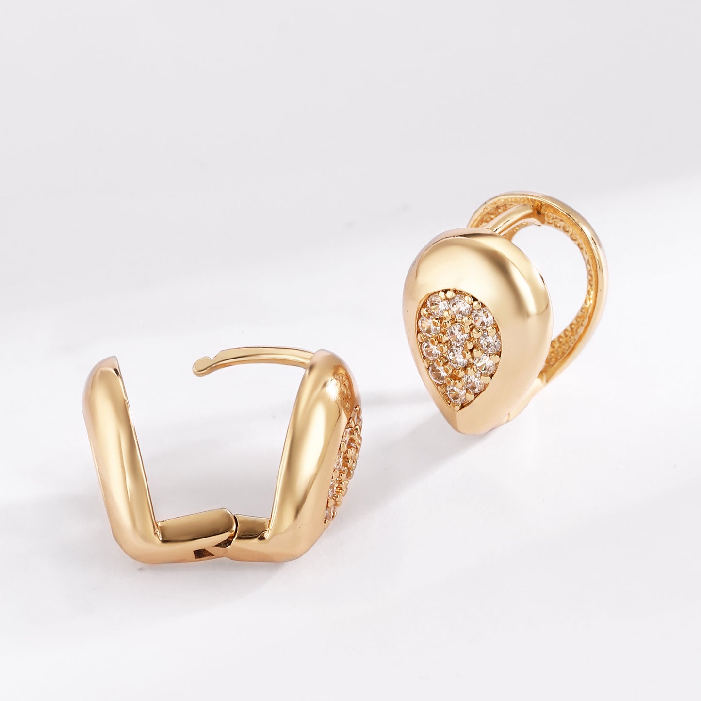 Brass With Plated Fashion Jewelry Earrings