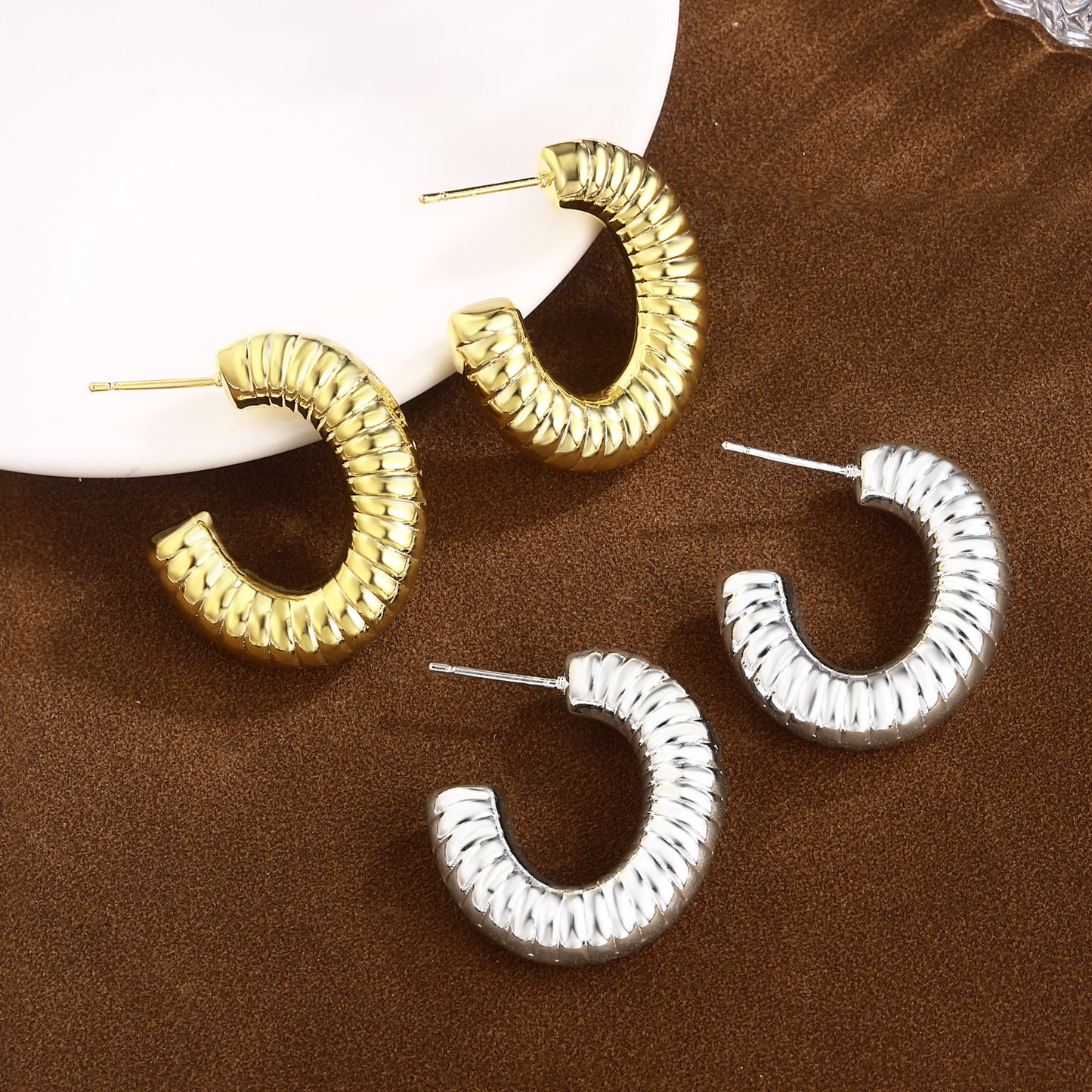 Brass With Plated Fashion Jewelry Earrings