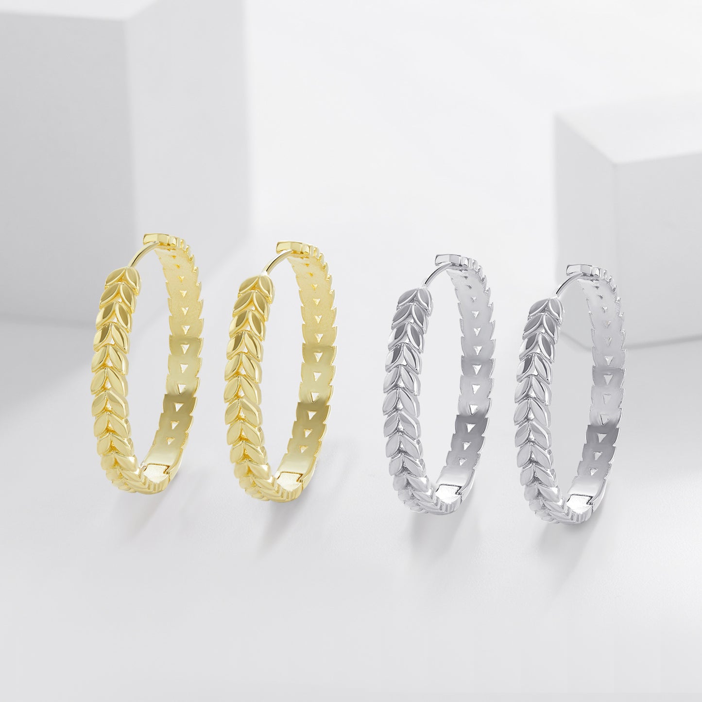 Brass With Plated Fashion Jewelry Earrings