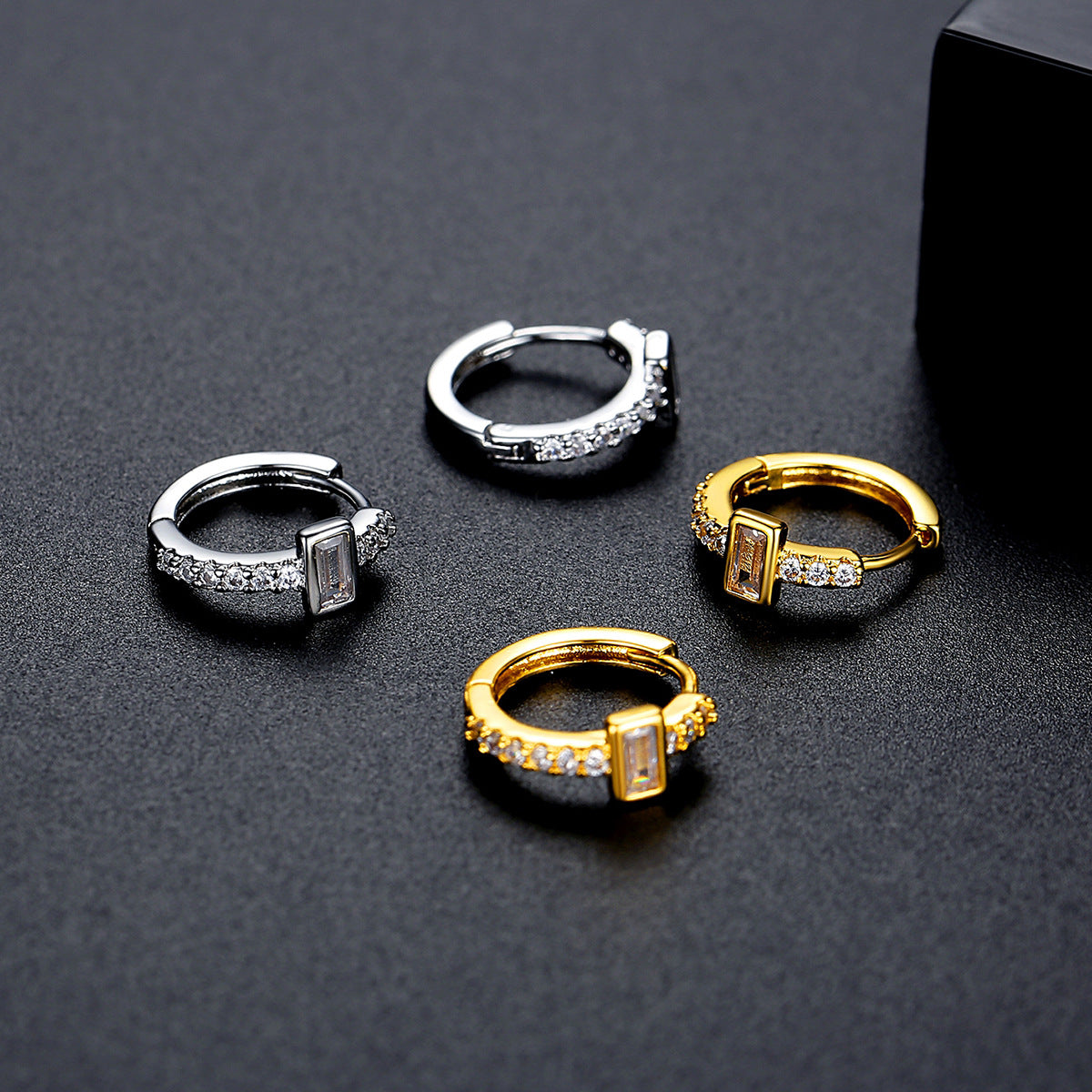 Copper With Gold Plated Fashion Jewelry Earrings