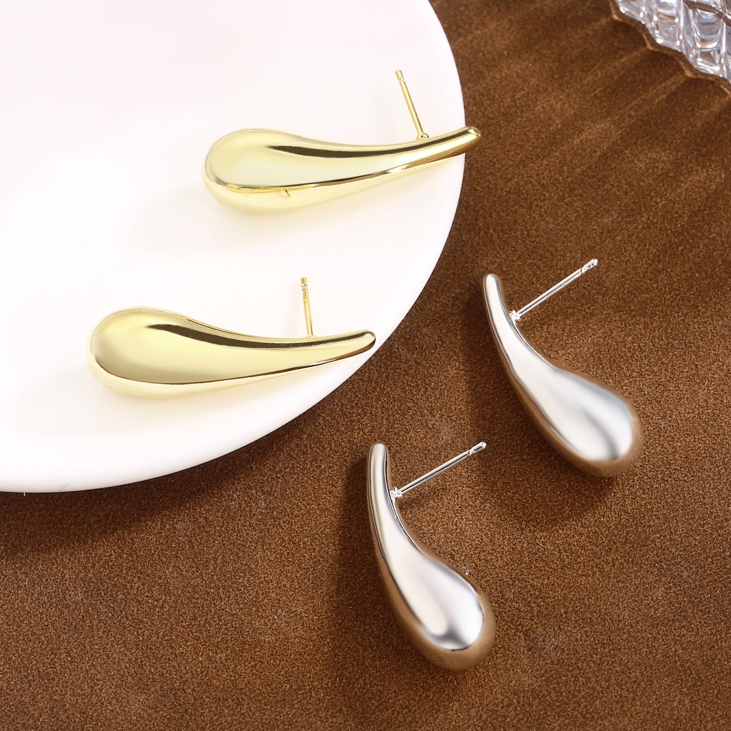 Brass With Plated Fashion Jewelry Earrings