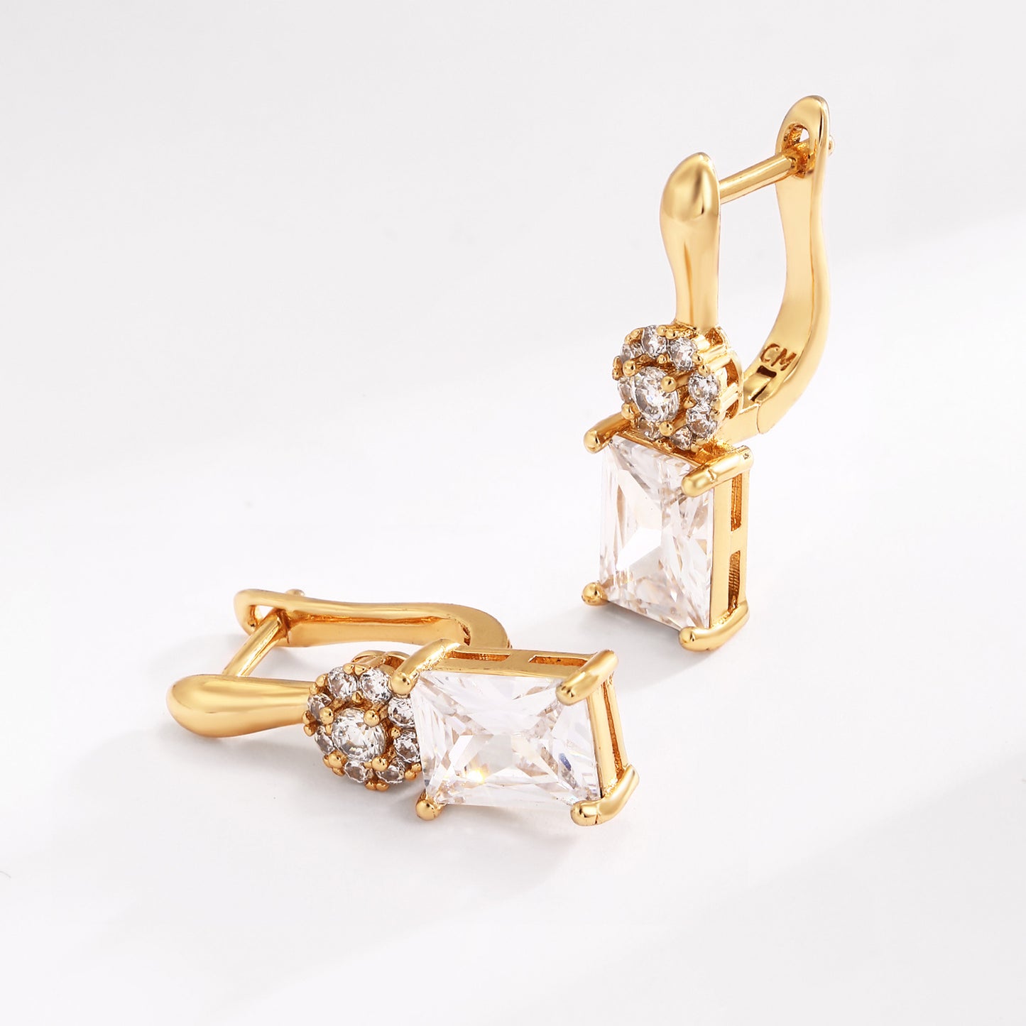Brass With Plated Fashion Jewelry Earrings