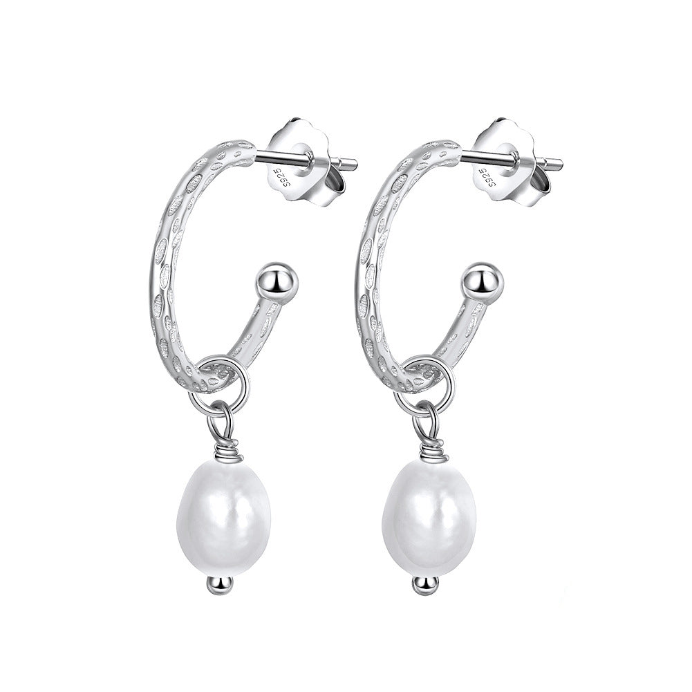 S925 Sterling Silver Textured C-Hoop Pearl Drop Earrings, Glossy Oval Freshwater Pearl Pendant on Hammered Pattern Open Silver Hoop