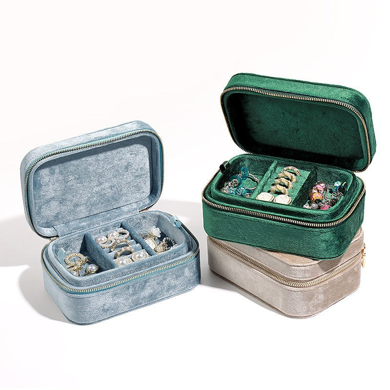 Portable Velvet Jewelry Storage Box